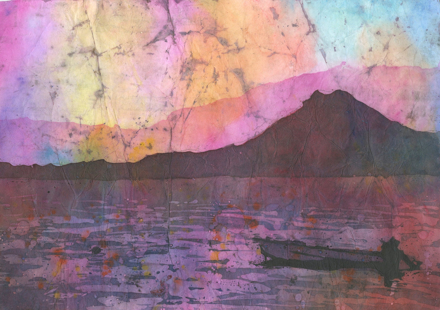 Barco al atardecer en el lago. Pintura batik de barco y volcán en el lago Atitlán, Guatemala. Colorida obra de arte del volcán del arte del paisaje de la acuarela (impresión)